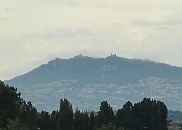 Cliff Ξενοδοχείο 3*